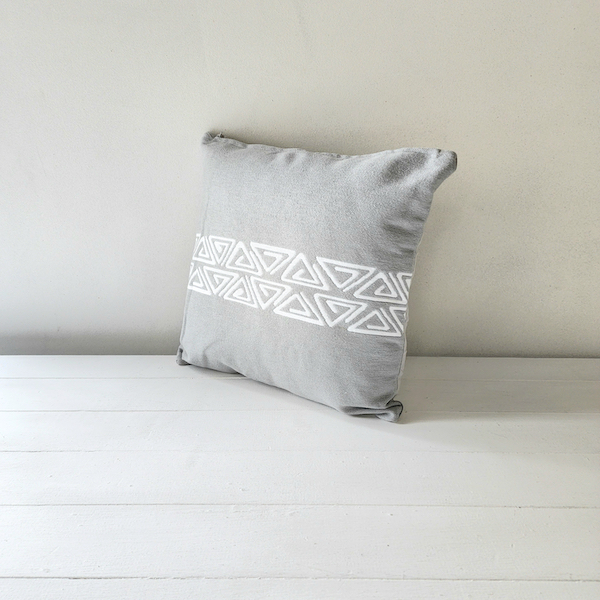 Aztec Scatter Pillow - Grey 